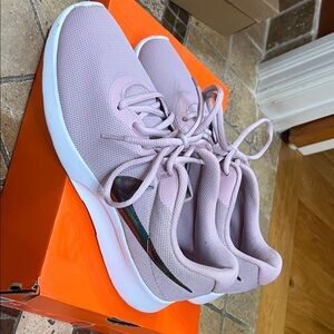 Nike Women's Light Pink Sneakers